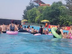 -欢乐水魔方水世界