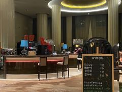 -天津京基皇冠假日酒店