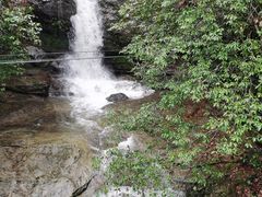 -燕子河大峡谷天坑仙境