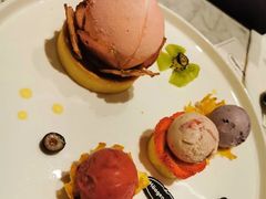 雪绒球外带冰淇淋菜式-哈根达斯(深圳海岸城店)