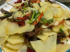 -傣家寨花园主题餐厅