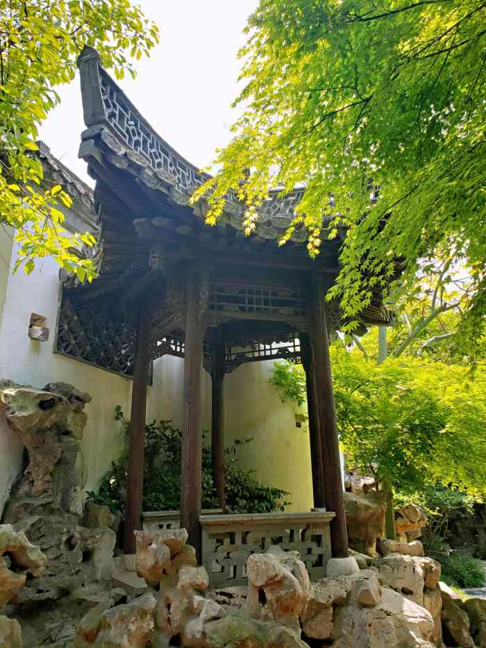 逸圃-"满怀希望的购票进去看.发现左边整一排房屋."-大众点评移动版