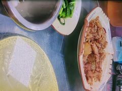 -盛得农家美食·无花果浸鸡·古法烧鸡·竹筒饭(白水寨森林海店)