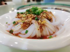 -渝君重庆火锅(嘉宾路店)