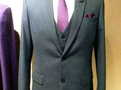 -小赵服装加工部(北中路328弄小区店)