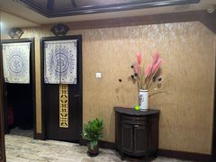 -莱仪堂艾灸经络养生馆(九亭一店)