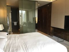 -广州天河希尔顿酒店