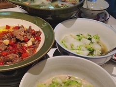 -费大厨辣椒炒肉(黄兴中心广场店)