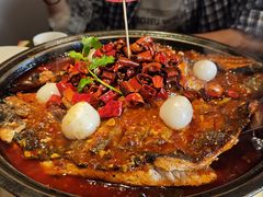 -辣尚瘾·烤鱼·新川菜(交大直营店)