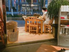 -么肆烤肉(汉街形象店)
