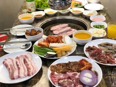 -33韩式自助烧烤(环城南路店)