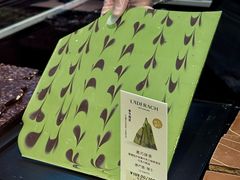 -Laderach 莱德拉(上海环贸iapm店)