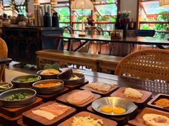 -银米·云南传统过桥米线(双廊黑金冠店)