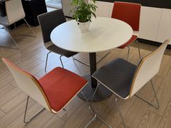 -深圳锦龙奥迪4S店(前海店)