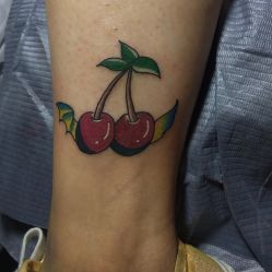 -荔刺青纹身·手穿孔饰品