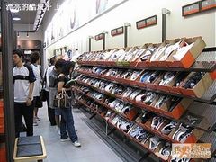 -NIKE北京马连道换季优惠店