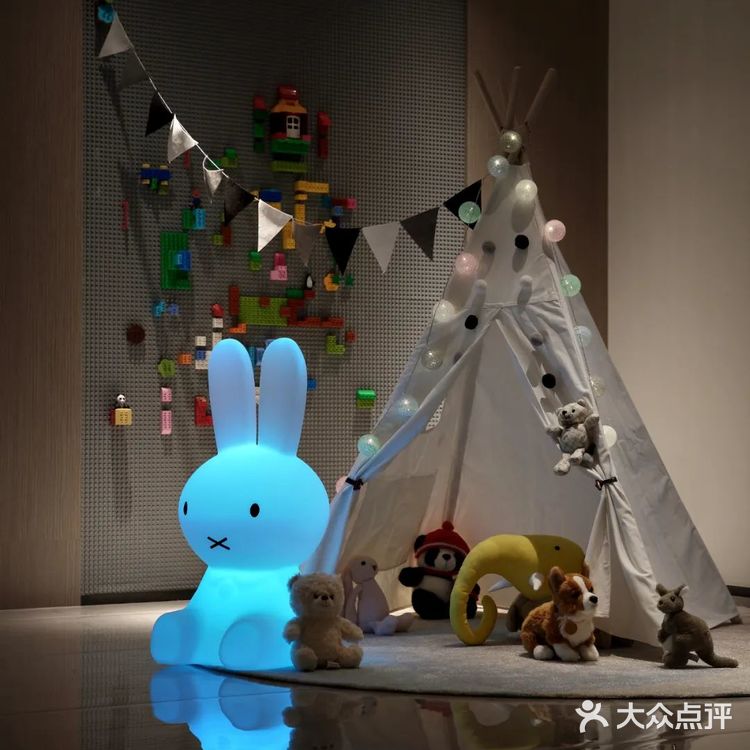 现代雅致，大平层的诗意美学[加油]