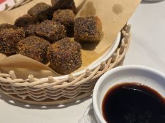 -左庭右院鲜牛肉火锅(金山万达店)