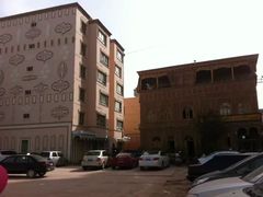 -艾提尕尔清真寺