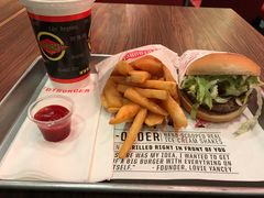 -FATBURGER 特富客汉堡(外交公寓店)