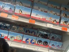 -钟书阁(群光广场店)