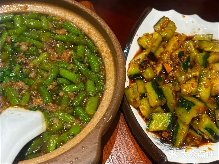 夜宵烧烤探店记