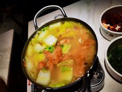 -渝是乎酸菜鱼(龙旗购物中心店)