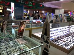 -新镜界眼镜(乐坊大华生活广场店)