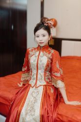 -Lady  Jane高端婚纱礼服馆
