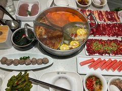 -潮牛壹号鲜牛肉火锅(光谷天地店)