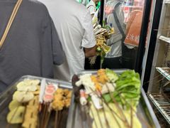 -哈海英麻辣烫(中华西路步行街店)