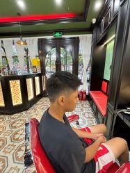 -豪帅男士理容馆