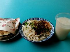 -樊记腊汁肉(竹笆市总店)