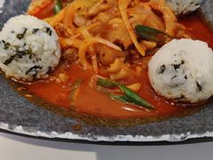 火辣无骨鸡爪-HONGA HONGA雄家(曹路店)