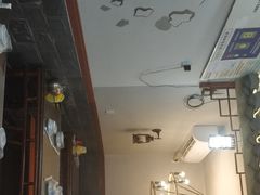 -临街徽菜馆·正宗黄山味