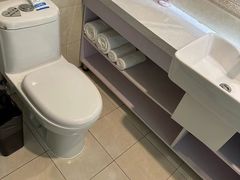 -德全心悦酒店(北京金台路地铁站店)