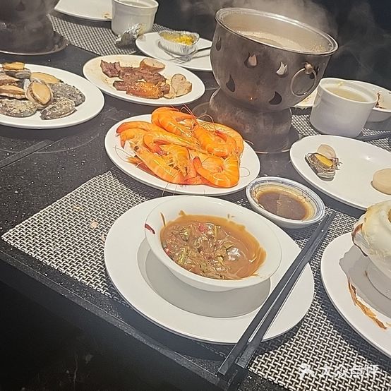 中威蓝海御华大饭店·蓝钻海鲜自助百汇