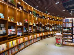 -博览书店(越秀悦汇天地店)