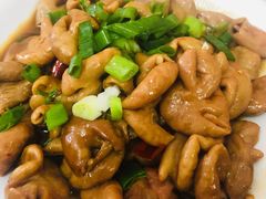 -黑皮酸菜鱼(三山街店)