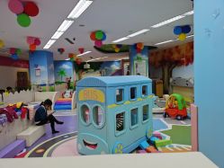 -孩子王(昆山招商花园城店)