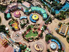 -七彩云南欢乐世界