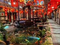 -鱼满舱·鲜活海鲜·正宗鲁菜