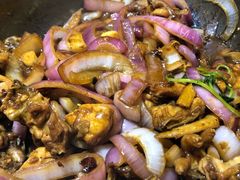 -胡须佬鸡煲四季火锅店(石厦西村直营店)