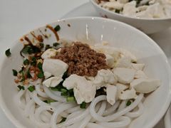 -辣辣小吃豆花米线(大观篆新农贸市场店)