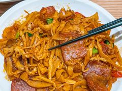 鸡汁脆笋炒腊肉-隅乐胡椒虾·台湾菜·团建(皇岗店)