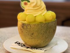 哈密瓜冰淇淋-玲婧胡同·生日蛋糕·餐厅(嘉里城店)