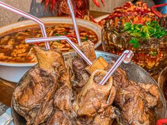 -李双猪·小龙虾·烧烤·羊肉煲(乐山店)