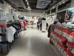 -YONEX苗江运动城(源深店)