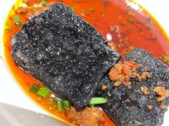 -楚山晓·湖北菜(武汉光谷K11店)