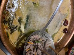 -洱火云南酸菜牛肉火锅(石景山当代商城店)